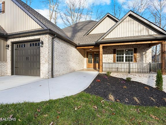 4th image of 100 Tigitsi Ln Lot 1