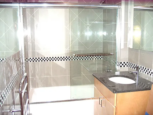 Rented by Level Group | media 14