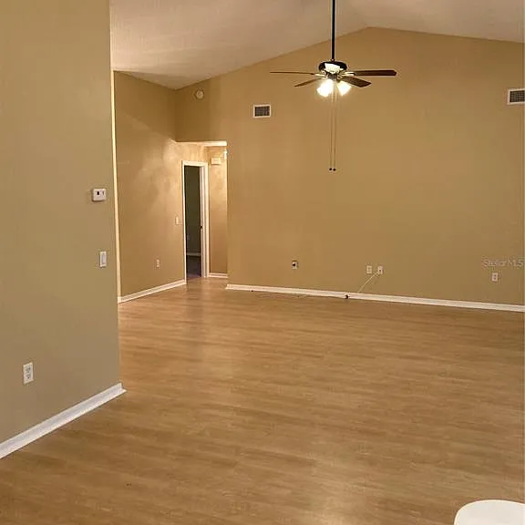 1327 Tollbridge Ct — Photo 7