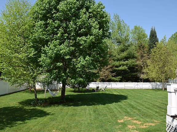 5th image of 15 Plum Ct