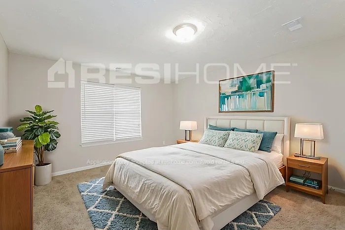 3035 Hampton Club Way — Photo 8