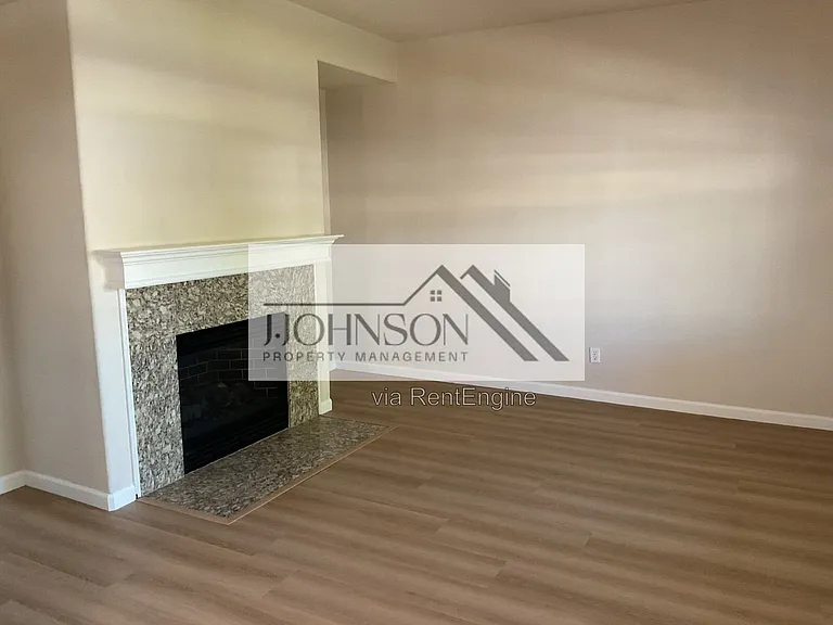 2408 Victor Ct — Photo 5