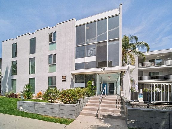 2nd image of 170 N Crescent Dr #101
