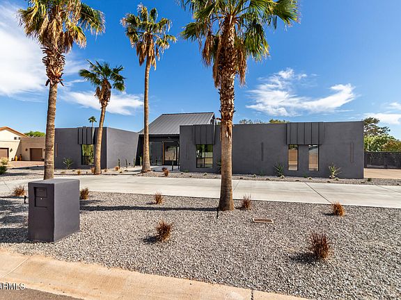 5th image of 5111 E CORTEZ Drive