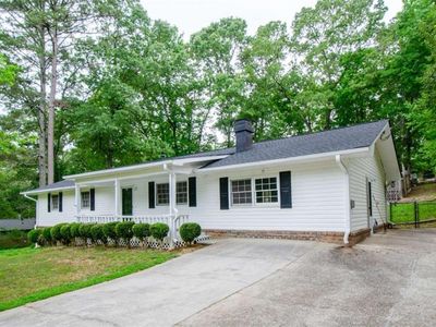 2923 Bicentennial Dr, Stone Mountain, GA, 30087