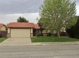 1142 Stephanie Ct, Lancaster, CA