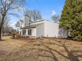 3044 18th St NW, New Brighton, MN 55112