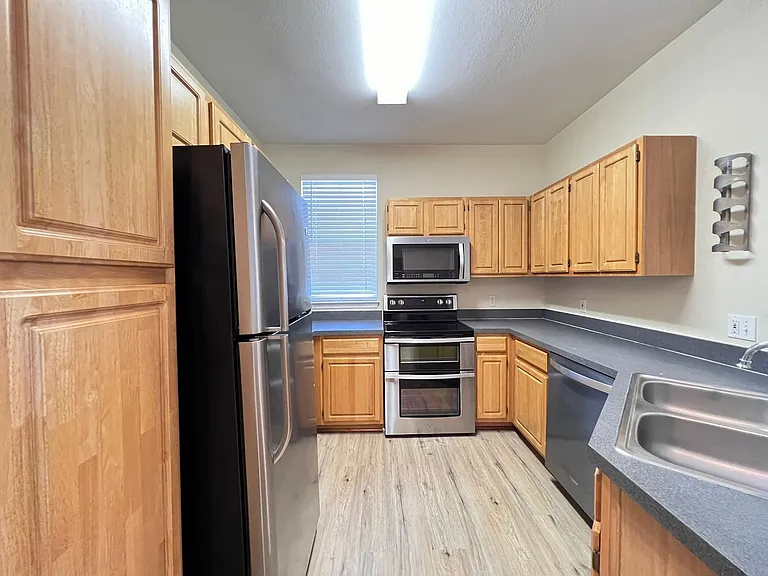 3478 Westchester Square Blvd #103 — Photo 3