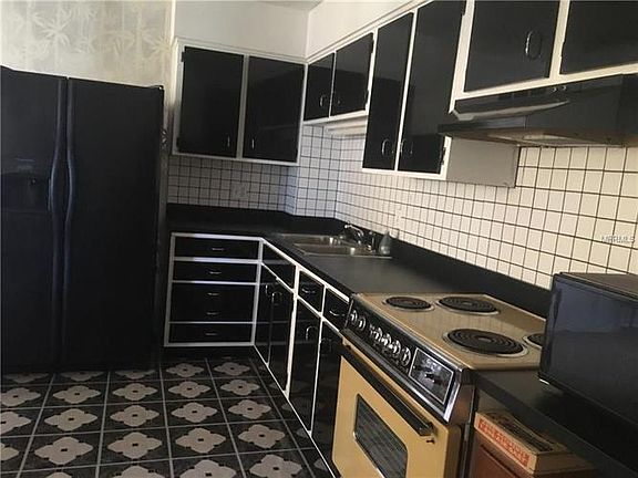 3rd image of 416 73rd Ave N APT 106