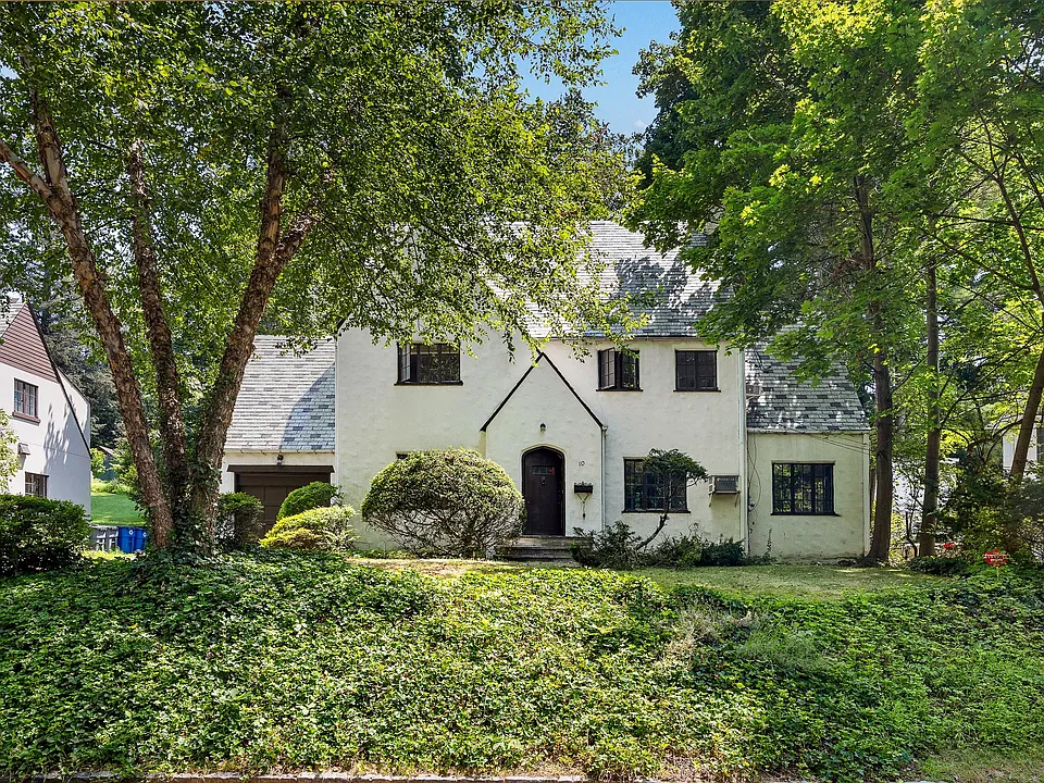 10 River Rd
