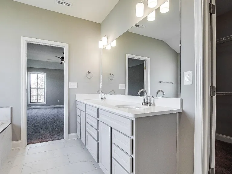 206 Belden Trl — Photo 35