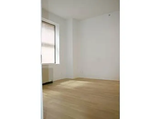 Rented by Citi Habitats | media 13