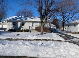 1304 Faust Ave, Oshkosh, WI 54902