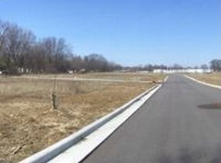 590 S Grant Ave, Janesville, WI 53548