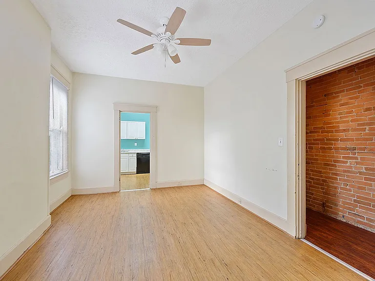 30 E Hollister St #2 — Photo 5