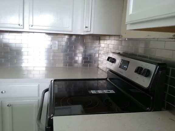 4th image of 700 Executive Center Dr APT 22