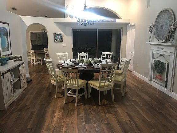 5th image of 570 Lake Victoria Cir
