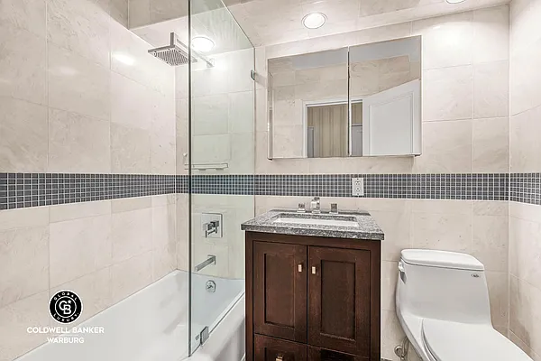 Sold by Coldwell Banker Warburg | media 10