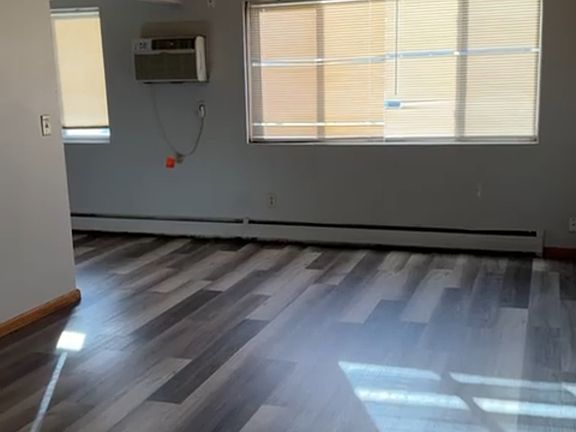 3rd image of 1455 Minnehaha Ave E #102