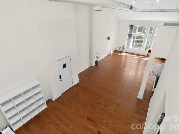 404 N Laurel Ave APT 33, Charlotte, NC 28204