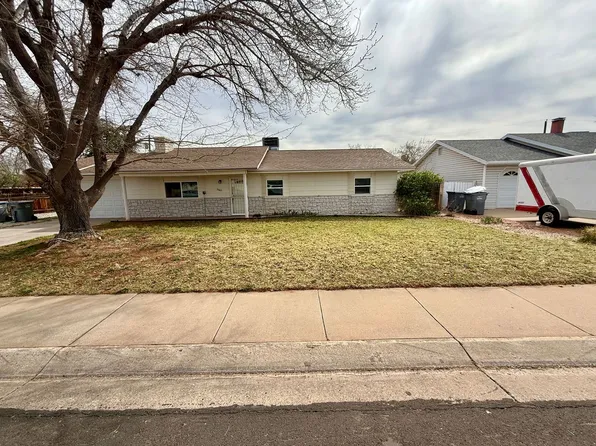 2687 W Red Mountain Dr, Santa Clara, UT 84765