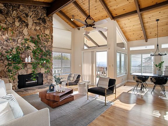 3rd image of 15880 E Alta Vista Way
