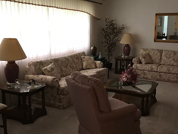 4th image of 611 Fannich Ct