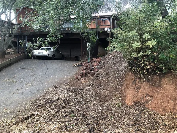 11664 Lakeview Dr, Clearlake Oaks, CA 95423