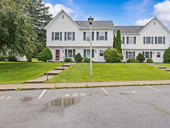 2nd image of 423 Westview Circle