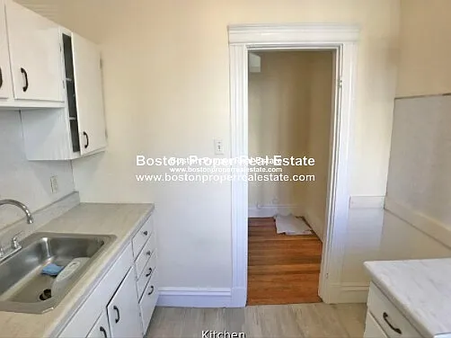 1 bed, 506 sqft, $2,600 — Photo 2