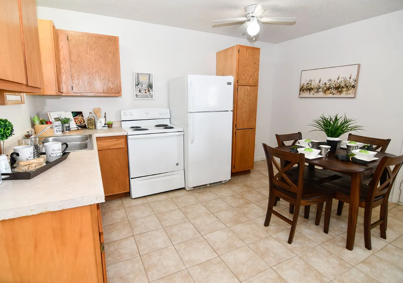 3 Bedroom, Single-story Townhomes for rent in Newton, IA — Photo 2