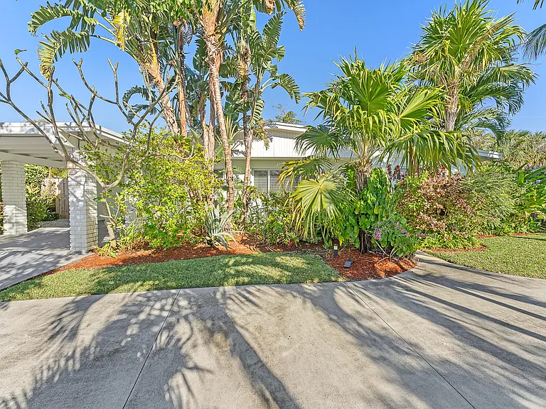 429 Inlet Rd — Photo 30