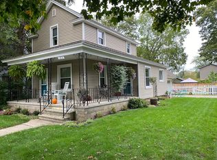 1215 Phoenix St, Niles, MI 49120