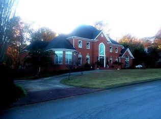 8308 Mill Race Dr, Ooltewah, TN 37363