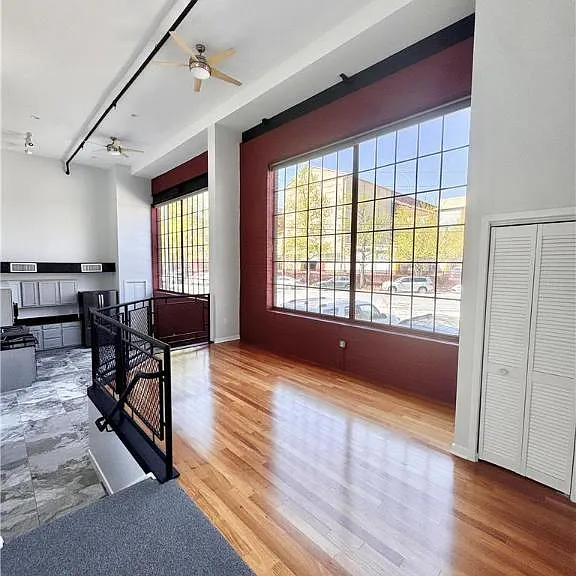 11 W 2nd St #101 — Photo 6