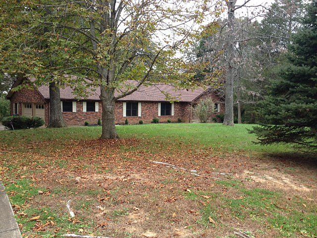 1st image of 346 Dogwood Cir