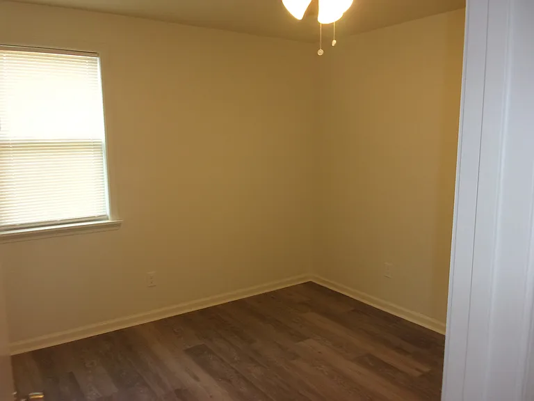 2796 Flora Ave — Photo 9