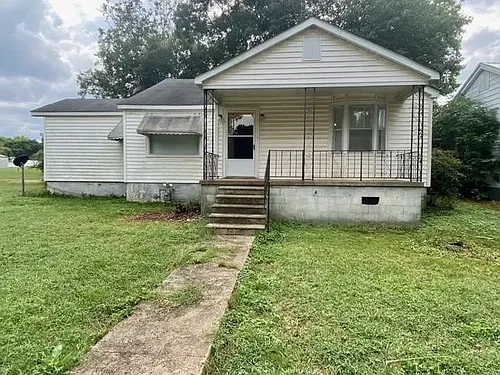 205 N Richards St Photo 1