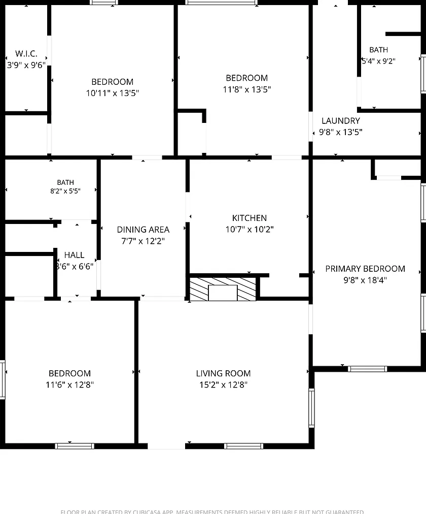 Spacious 4 Bdrm House — Photo 3