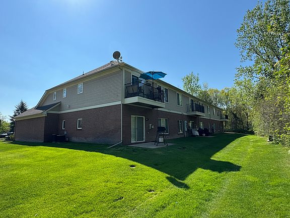 3rd image of 3498 Eagle Creek Dr