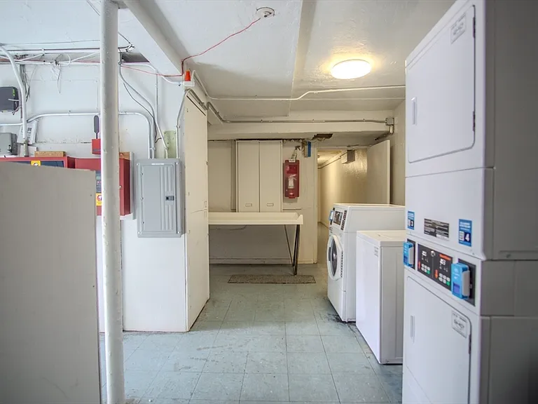 3 Tara Dr #4 — Photo 17