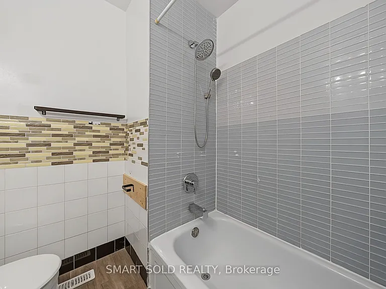1 Cameo Cres — Photo 25