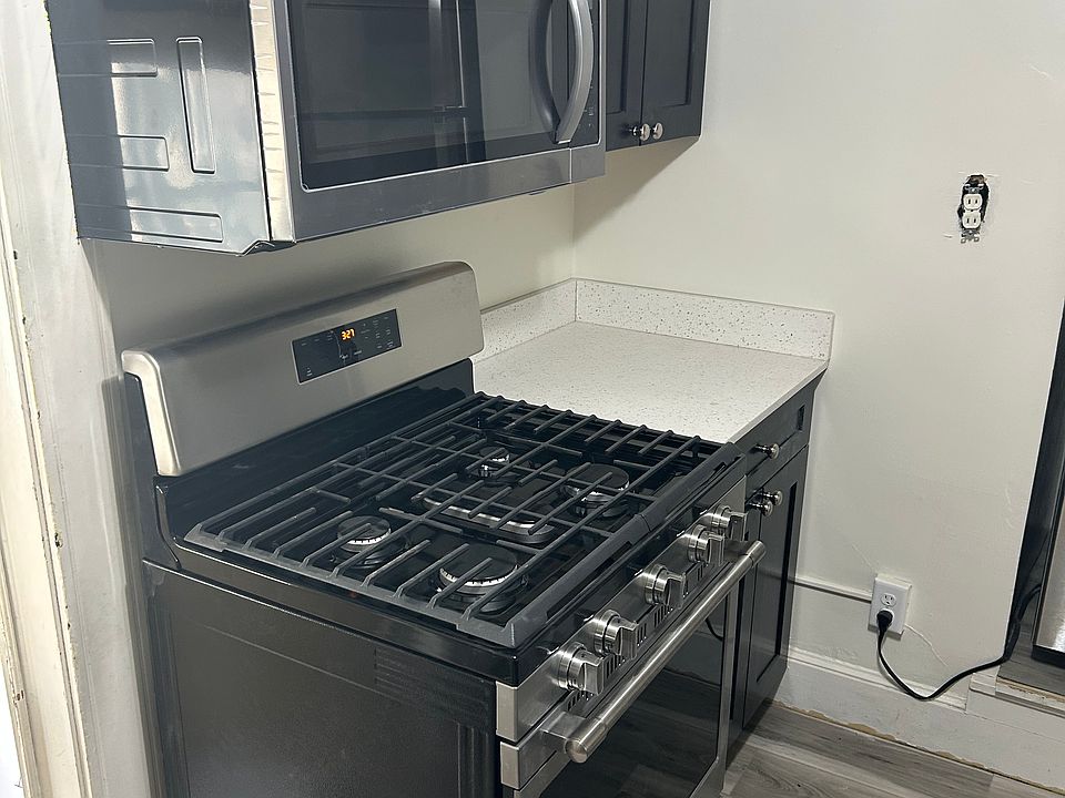 1st image of 635 Lincoln Ave