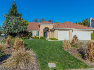 1598 E Desert Island Dr, Fresno, CA