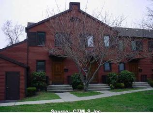 24 Courtland Dr #NA, Groton, CT 06340