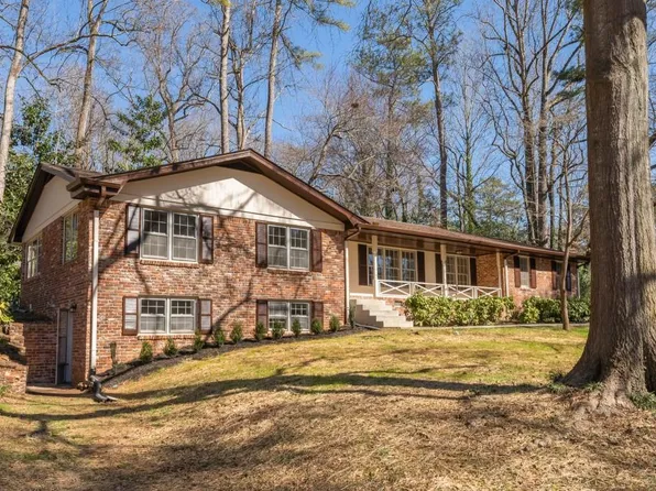 2849 Briarglen Dr, Atlanta, GA 30340