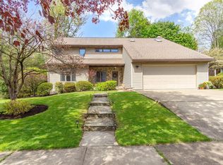 17 Edgecomb Rd, Binghamton, NY 13905