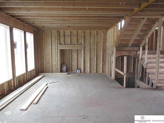 5th image of 12715 S 78th St