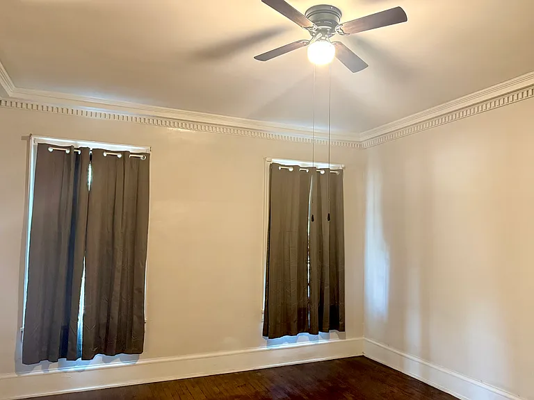 704 Selma Ave — Photo 9