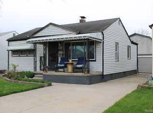 13509 Toepfer Rd, Warren, MI 48089